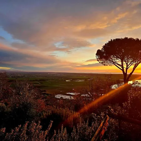 Tuscan Creative Retreat & Views בית נופש *