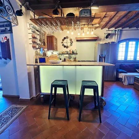 Holiday home Tuscan Creative Retreat & Views Massarosa